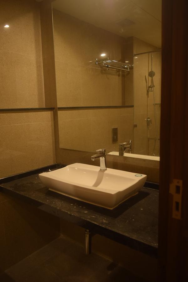 Hotel Avalon Inn Ambikapur Luaran gambar